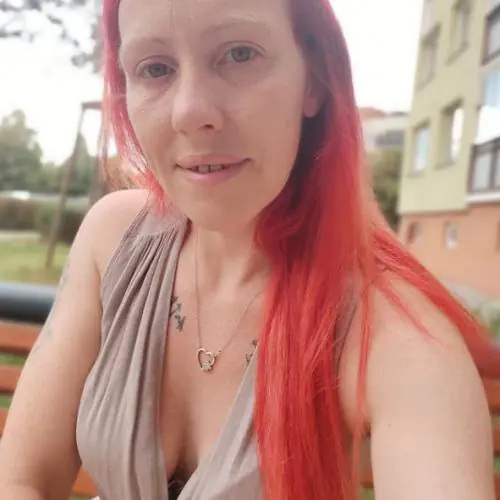 1nasseshoschen image 0